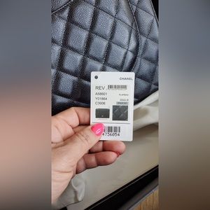 Chanel caviar maxi with gold hardware